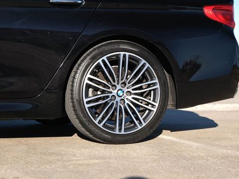 Used 2018 BMW 540i w/ M Sport Package image 8