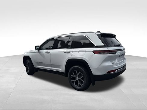 New 2025 Jeep Grand Cherokee Limited w/ MOPAR Finishing Package image 6