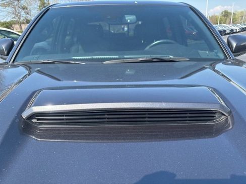 Used 2022 Toyota Tacoma TRD Sport w/ TRD Premium Sport Package image 5