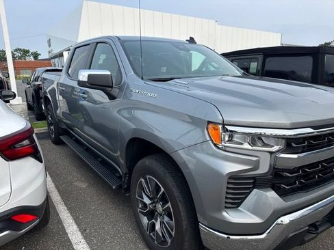 Certified 2025 Chevrolet Silverado 1500 LT AWD/4WD image 2