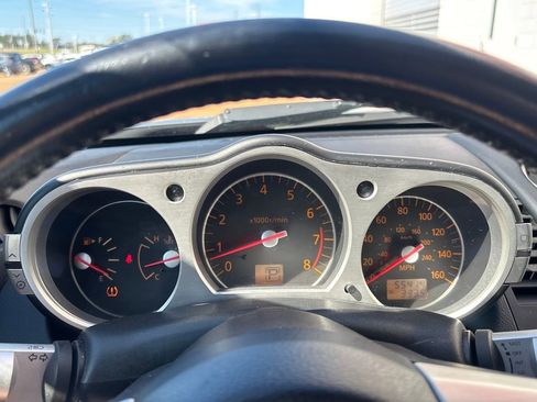 Used 2006 Nissan 350Z Touring image 18