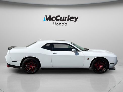 Used 2021 Dodge Challenger R/T Scat Pack image 2
