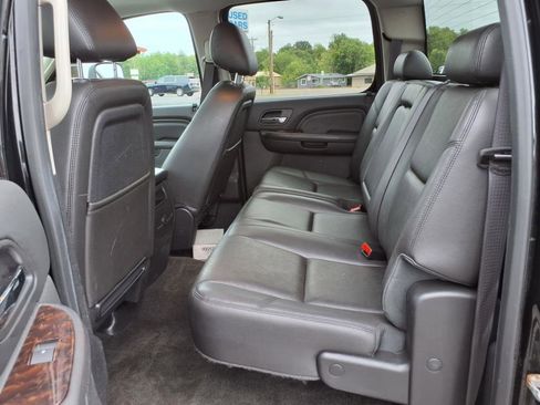 Used 2013 GMC Sierra 2500 Denali w/ Suspension Package, Off-Road image 14