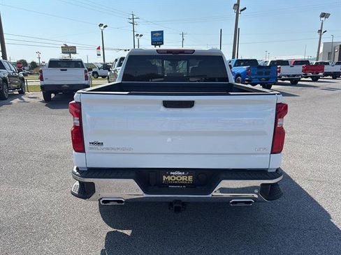 New 2026 Chevrolet Silverado 1500 LTZ w/ LTZ Premium Package AWD/4WD image 6