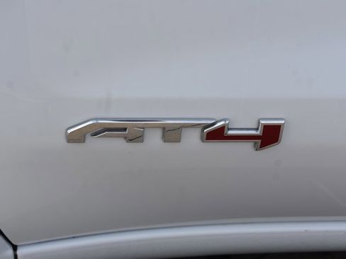 Used 2025 GMC Sierra 1500 AT4 w/ AT4 Premium Package image 12