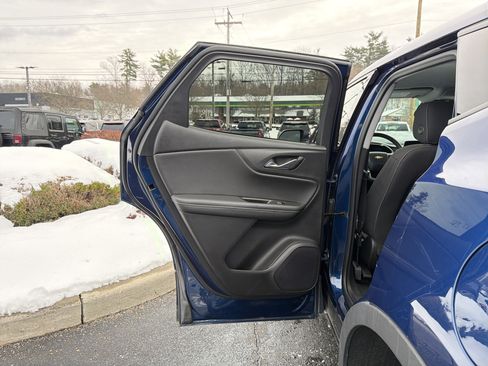 Used 2023 Chevrolet Blazer LT image 27
