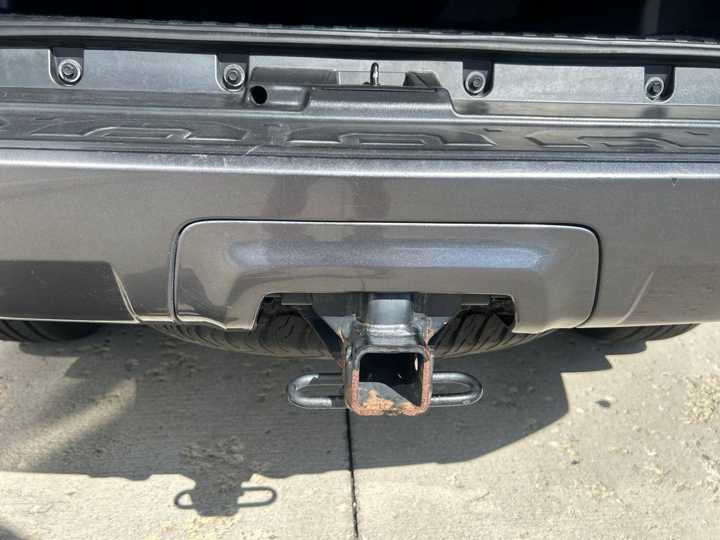 Certified 2020 Toyota 4Runner SR5 Premium AWD/4WD image 30