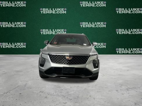 Used 2024 Cadillac XT4 Premium Luxury image 10
