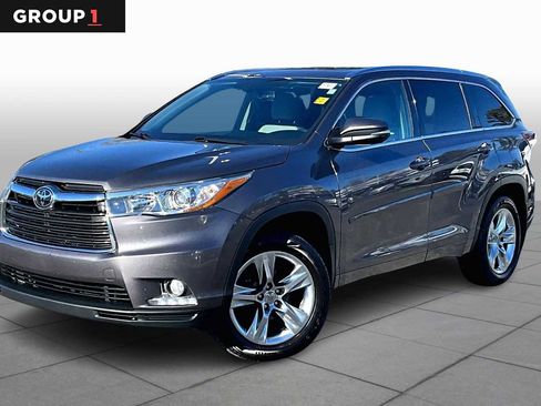 Used 2015 Toyota Highlander Limited Platinum image 1