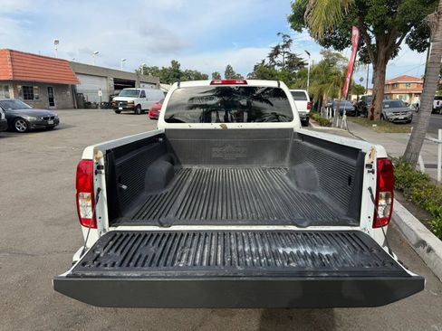 Used 2017 Nissan Frontier S RWD image 10
