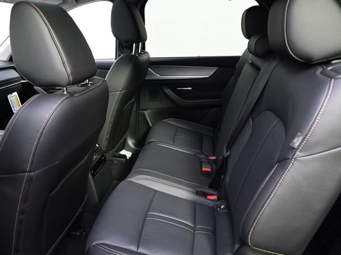 Used 2026 MAZDA CX-90 Plug-In Hybrid w/ Preferred AWD/4WD image 21