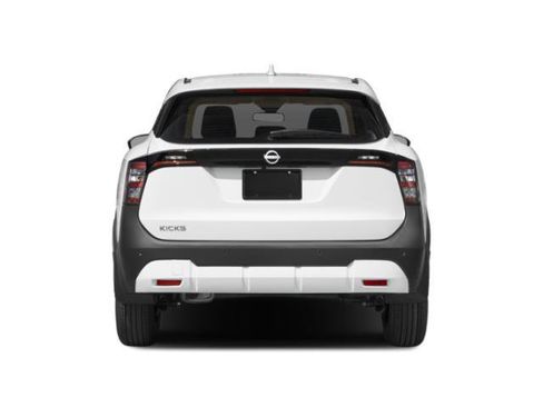Used 2025 Nissan Kicks S image 8