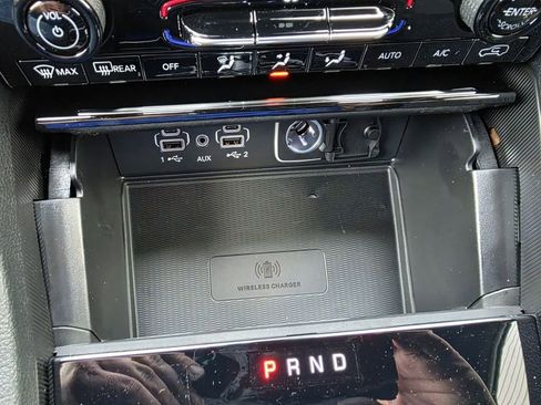 New 2025 Jeep Grand Cherokee L Altitude image 16