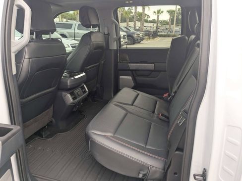 Used 2022 Ford F150 Lariat w/ Equipment Group 502A High AWD/4WD image 14