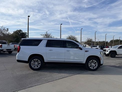 New 2026 GMC Yukon XL Denali w/ LPO, Floor Liner Package RWD image 3