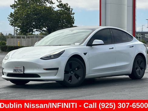 Used 2023 Tesla Model 3 RWD image 8