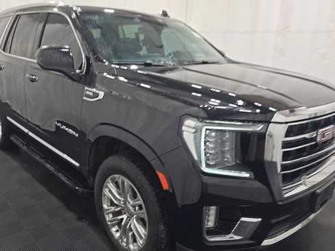 Used 2023 GMC Yukon SLT AWD/4WD image 2