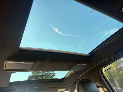 Used 2017 Audi A8 L 3.0T w/ Executive Package image 4