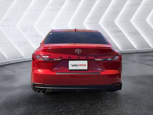 Used 2025 Toyota Camry SE w/ Multimedia Upgrade Package FWD image 5