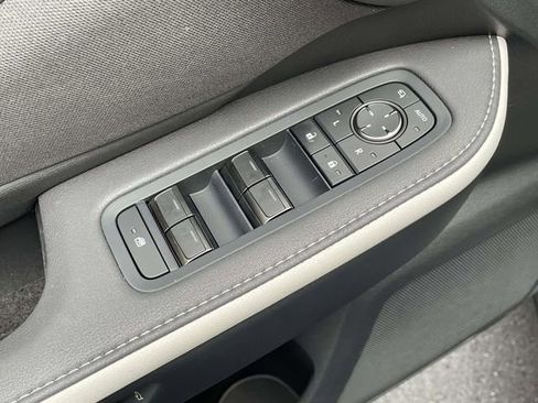 Used 2025 Lexus TX 500h AWD image 18