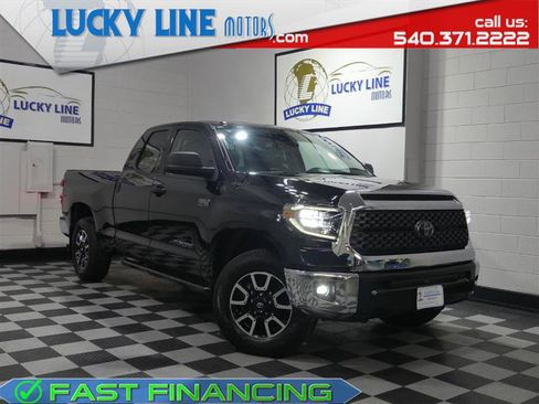 Used 2018 Toyota Tundra SR5 w/ TRD Off Road Package AWD/4WD image 1