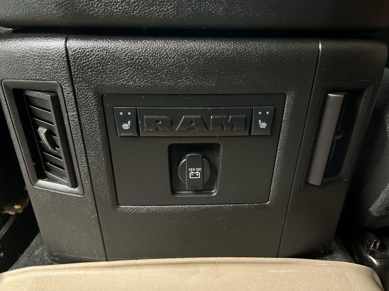 Used 2017 RAM 1500 Laramie Longhorn AWD/4WD image 12