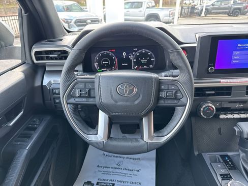 New 2025 Toyota Tacoma TRD Off-Road image 23