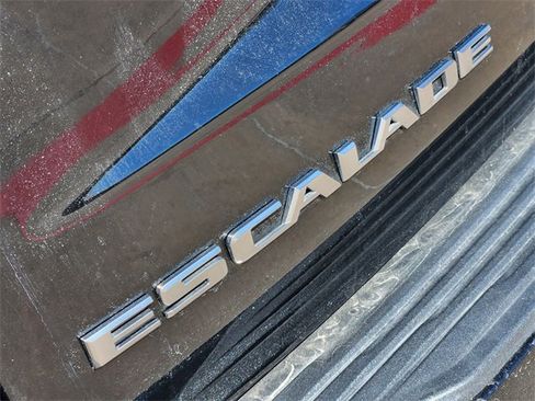 Used 2025 Cadillac Escalade Sport Platinum image 12