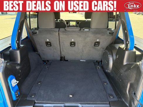 Used 2022 Jeep Wrangler Unlimited Sport AWD/4WD image 40