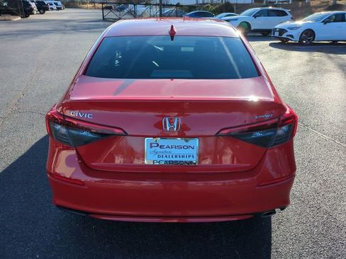 Used 2024 Honda Civic Sport image 5