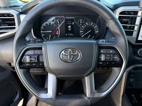 Used 2022 Toyota Tundra Limited image 15