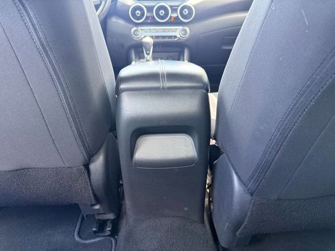 Used 2020 Nissan Sentra S FWD image 22