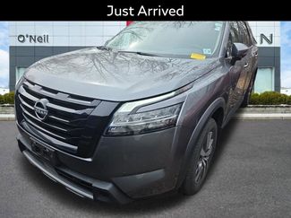 Certified 2023 Nissan Pathfinder SL w/ Black Appearance Package video 1