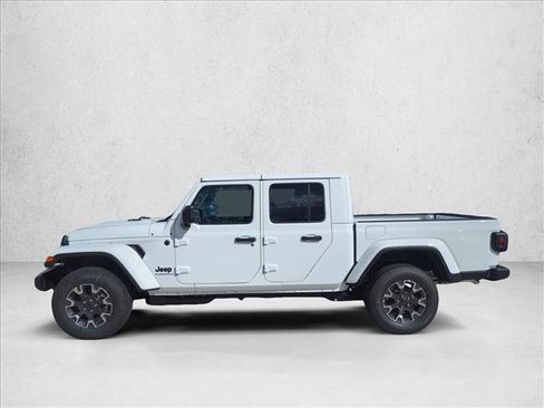 New 2026 Jeep Gladiator Sport image 4