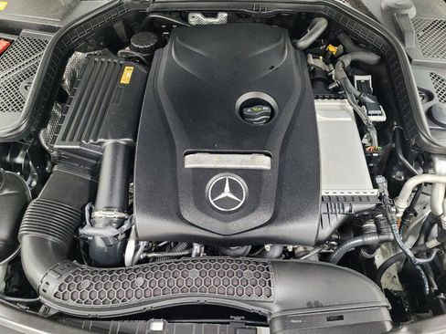 Used 2015 Mercedes-Benz C 300 Sedan image 30