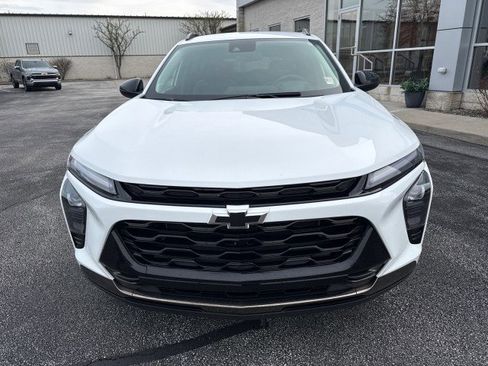 Used 2025 Chevrolet Trax ACTIV w/ Driver Confidence Package image 8