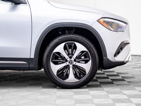New 2026 Mercedes-Benz GLA 250 4MATIC image 31