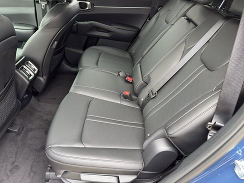 New 2025 Kia Sorento S w/ Panoramic Sunroof Package FWD image 22