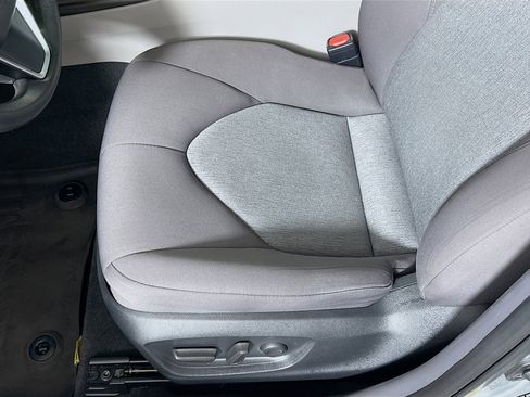 Certified 2023 Toyota Camry LE image 19