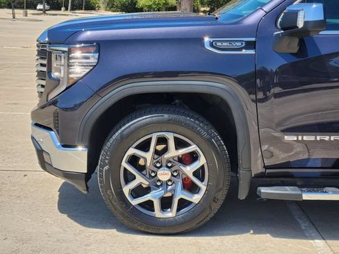 Used 2025 GMC Sierra 1500 SLT w/ SLT Premium Plus Package RWD image 8