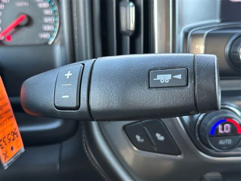 Used 2018 Chevrolet Silverado 1500 LTZ Z71 w/ Centennial Edition image 29