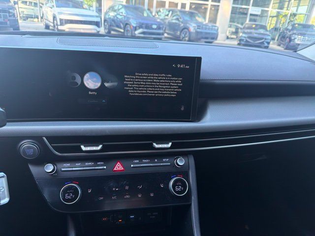 Used 2025 Hyundai Sonata SEL FWD image 11