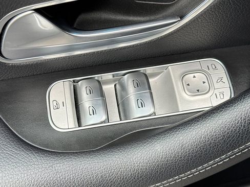 Certified 2022 Mercedes-Benz GLE 350 image 28