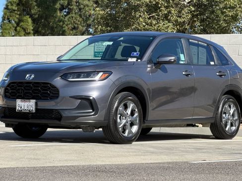 Certified 2026 Honda HR-V LX image 11