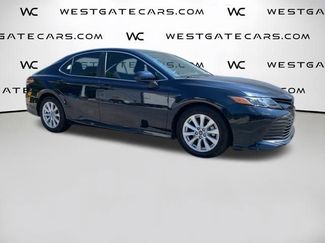 Used 2019 Toyota Camry LE video 2