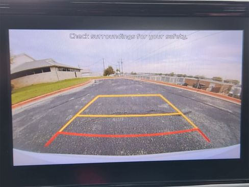 Used 2023 Kia K5 LXS image 18