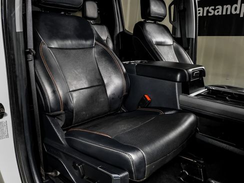 Used 2023 Ford F350 Lariat w/ Lariat Ultimate Package AWD/4WD image 31