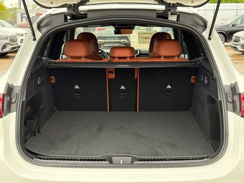 New 2026 Mercedes-Benz GLC 300 image 10