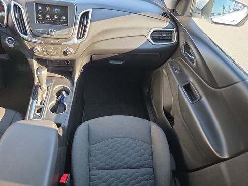 Used 2019 Chevrolet Equinox LT image 17