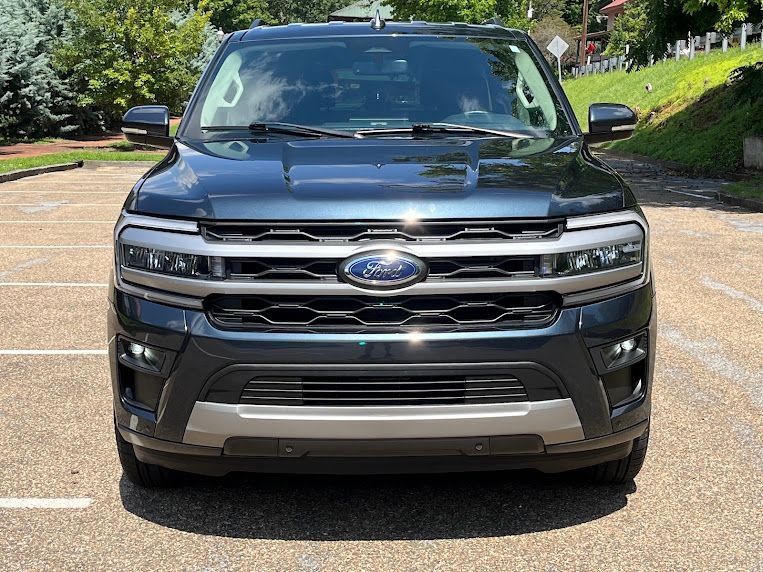 Used 2022 Ford Expedition XLT RWD image 28